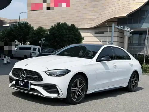 Mercedes-Benz C-Class, 2024