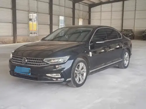 Volkswagen Magotan, 2023
