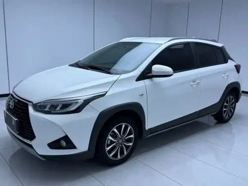Toyota Yaris L, 2023