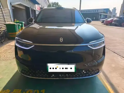 AITO M7, 2025