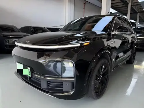 Li Auto L8, 2022