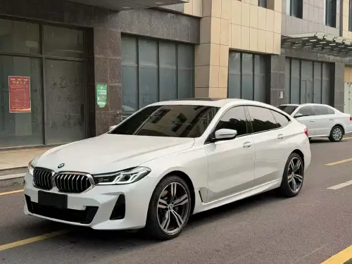 BMW 6-Series GT, 2023