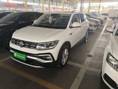 Volkswagen T-Cross, 2020