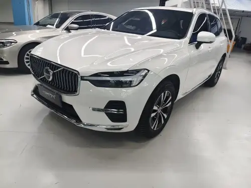 Volvo XC60, 2024