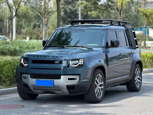 Land Rover Defender, 2021