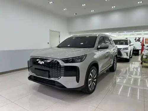 Chery Fengyun T8, 2025