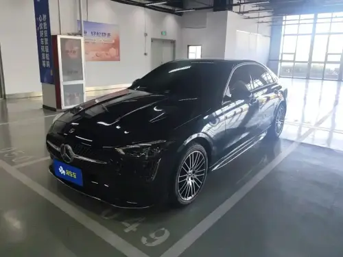 Mercedes-Benz C-Class, 2024