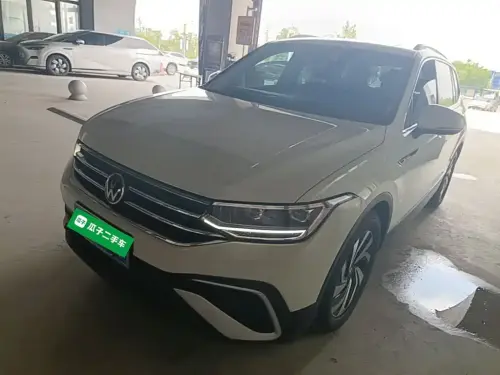 Volkswagen Tiguan, 2023