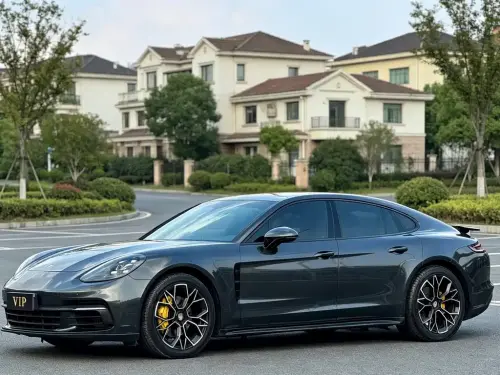 Porsche Panamera, 2020