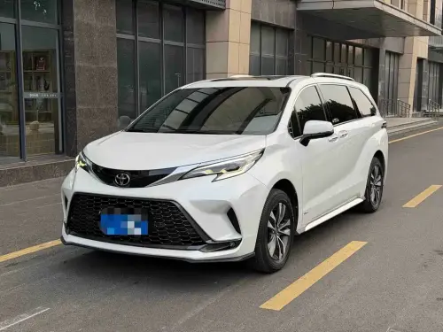 Toyota Granvia, 2024
