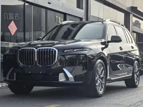 BMW X7, 2026