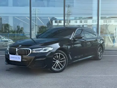 BMW 5-Series, 2023