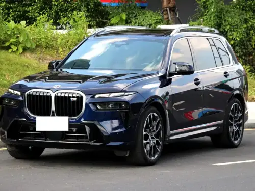 BMW X7 M, 2023