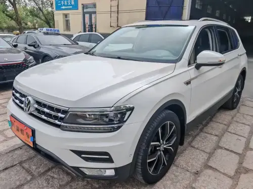 Volkswagen Tiguan, 2020
