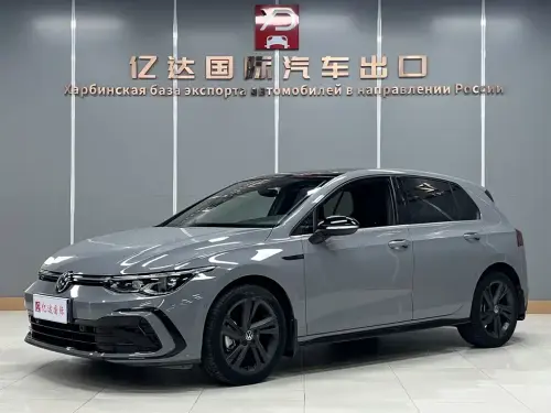 Volkswagen Golf, 2023
