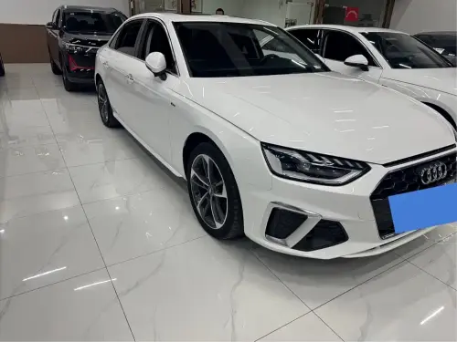 Audi A4, 2021