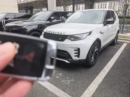 Land Rover Discovery, 2022