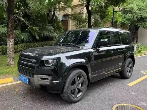 Land Rover Defender, 2024