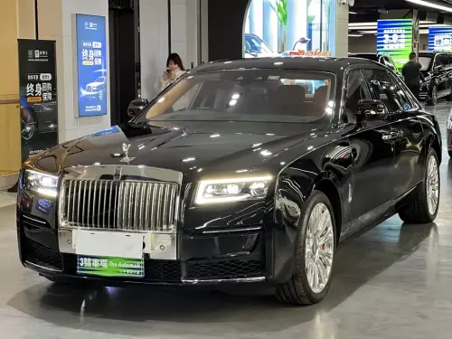 Rolls-Royce Ghost, 2025
