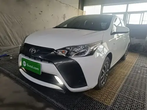 Toyota Yaris L, 2021