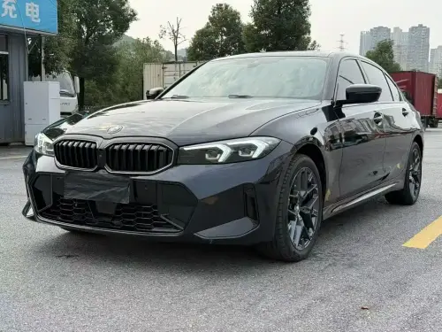 BMW 3-Series, 2025