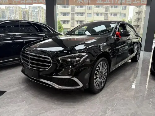 Mercedes-Benz E-Class, 2022
