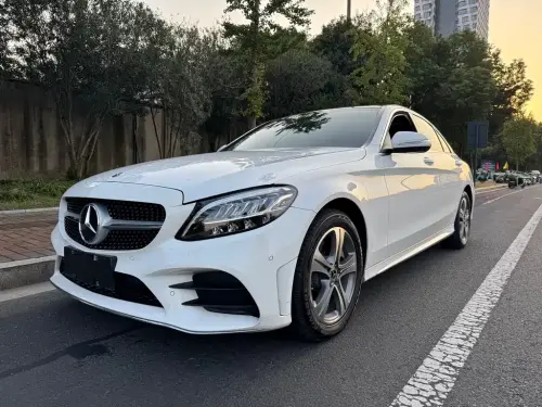 Mercedes-Benz C-Class, 2020