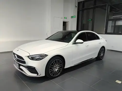 Mercedes-Benz C-Class, 2024