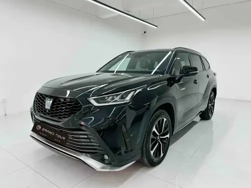 Toyota Crown Kluger, 2024