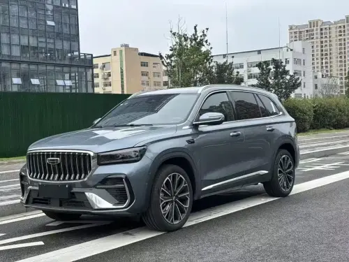 Geely Xingyue L, 2025