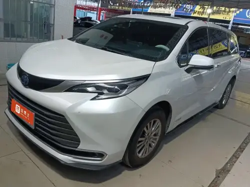 Toyota Sienna, 2022