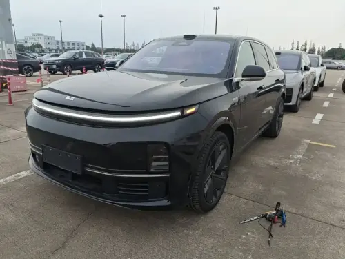Li Auto L7, 2025