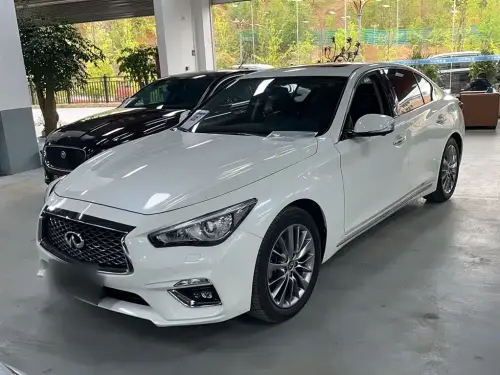 Infiniti Q50, 2021