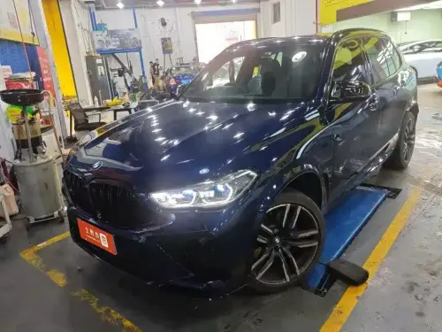 BMW X5M, 2022