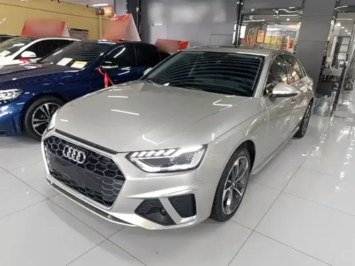 Audi A4, 2021