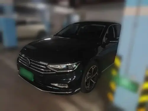Volkswagen Magotan, 2025