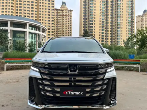 Toyota Vellfire, 2025