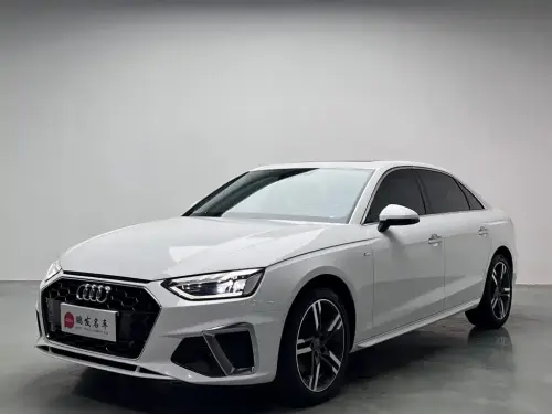 Audi A4, 2022