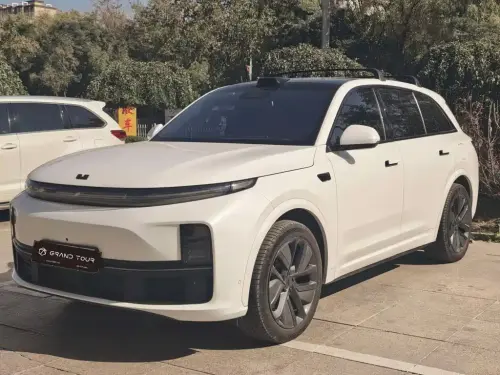 Li Auto L7, 2025