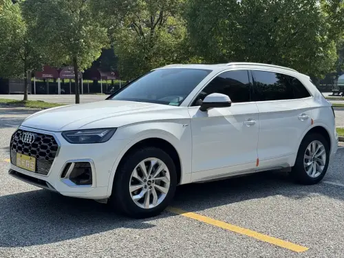 Audi Q5, 2022