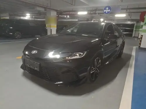 Toyota Camry, 2024