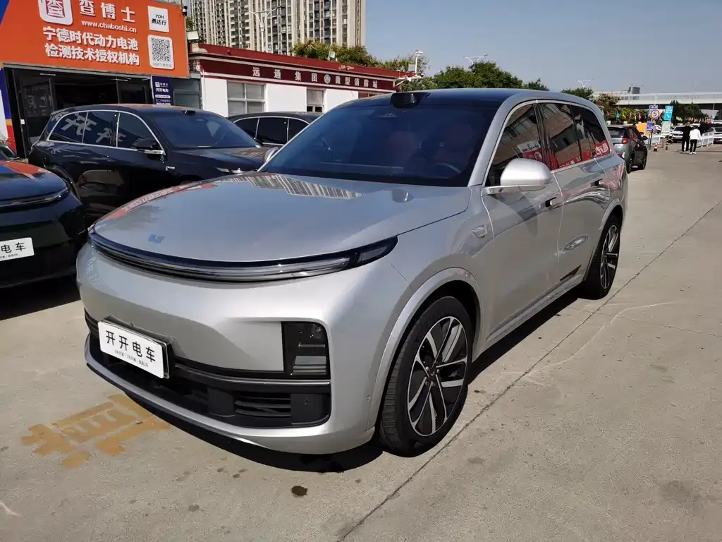 Li Auto L9, 2023