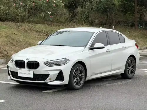 BMW 1-Series, 2021