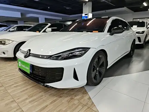 Volkswagen Lamando, 2025