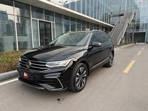 Volkswagen Tiguan, 2025
