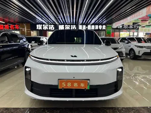 Li Auto L6, 2025