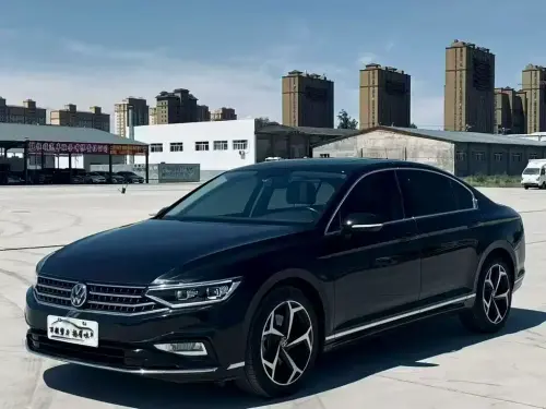 Volkswagen Magotan, 2023