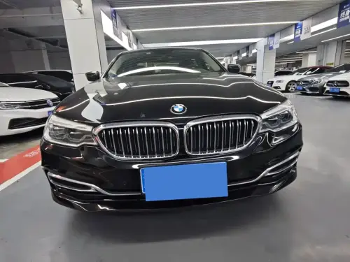 BMW 5-Series, 2020