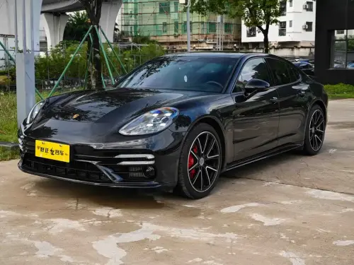 Porsche Panamera, 2023