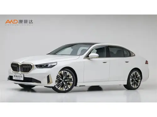 BMW 5-Series, 2024